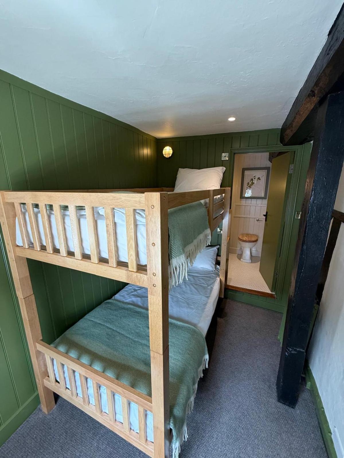 Hotel Bel&The Dragon-Odiham Exterior foto